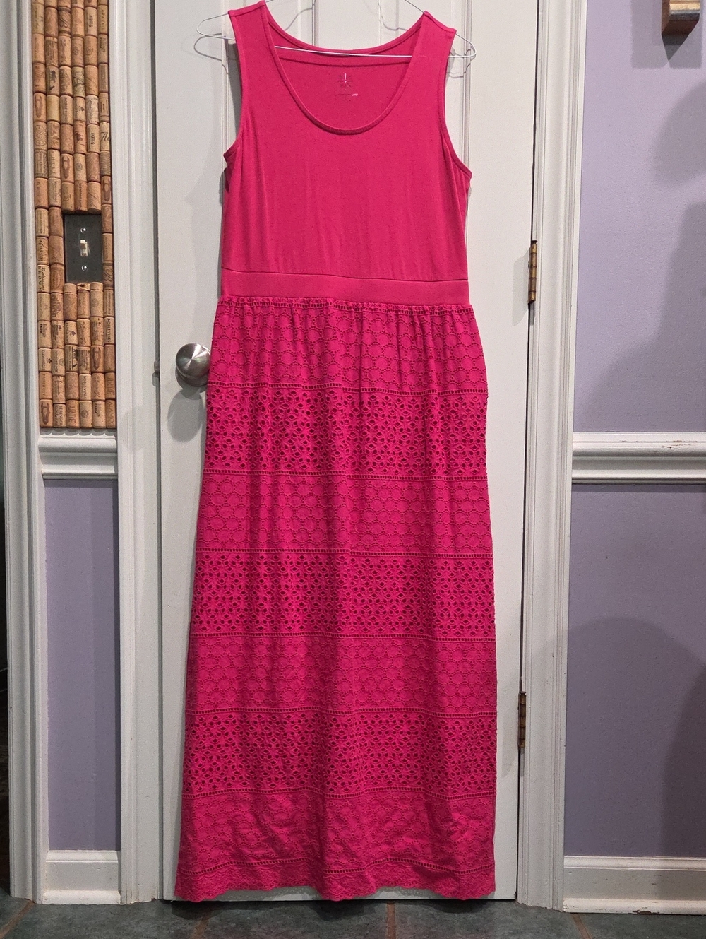 Isaac Mizrahi Bright Pink Sleeveless Maxi Dress, Eyelet Skirt, Medium